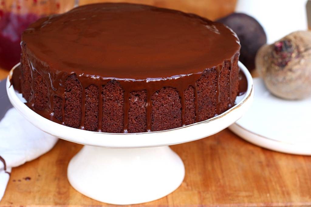 עוגת שוקולד, עוגת שוקולד בריאה, מתכון לעוגת שוקולד מושלמת, מתכון לעוגת שוקולד מפנקת, עוגת שוקולד וסלק, מתכון עוגת שוקולד מפנקת