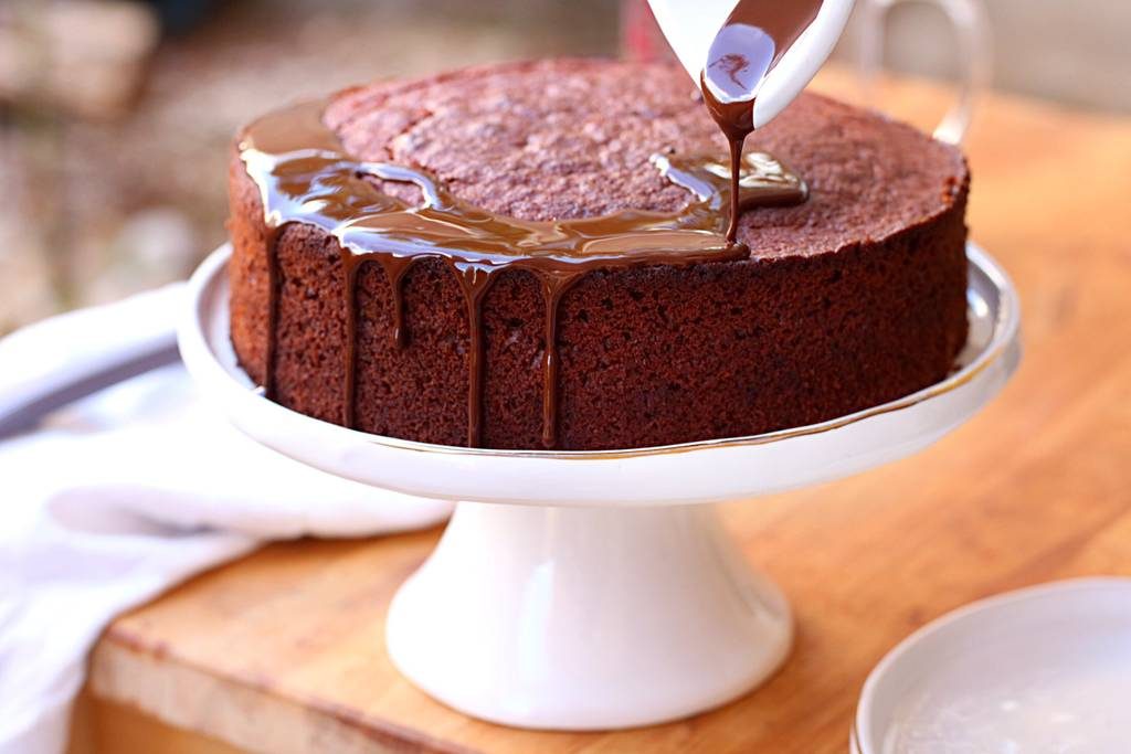 עוגת שוקולד, עוגת שוקולד בריאה, מתכון לעוגת שוקולד מושלמת, מתכון לעוגת שוקולד מפנקת, עוגת שוקולד וסלק, מתכון עוגת שוקולד מפנקת